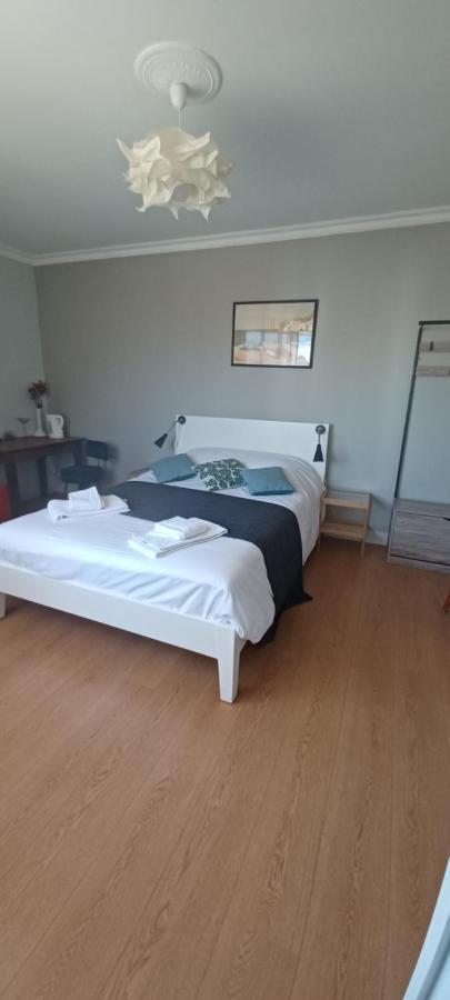 Le Refectoire Bed and Breakfast Erquy Δωμάτιο φωτογραφία